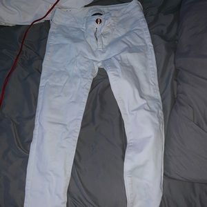 white american eagle jeans